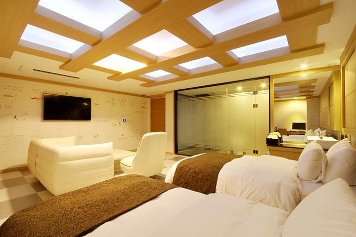 Suwon Orsay Business Hotel Exteriér fotografie
