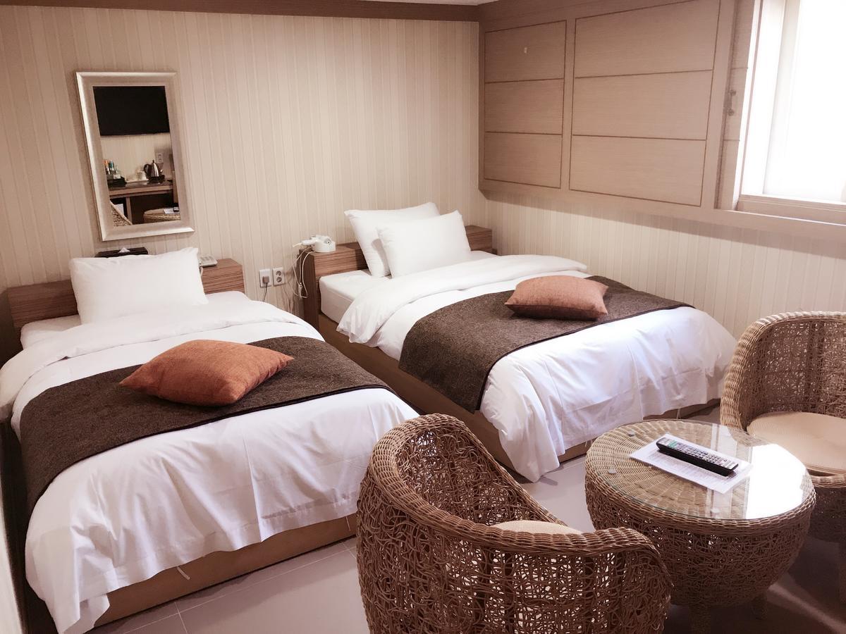 Suwon Orsay Business Hotel Exteriér fotografie